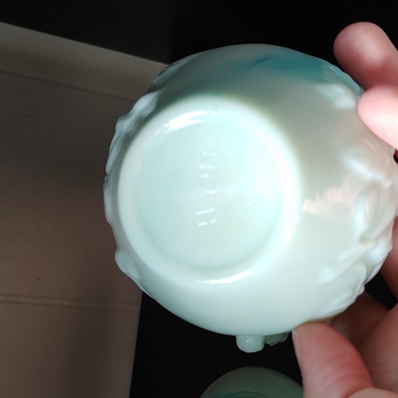 Vintage Avon Set - Picture 5 of 9